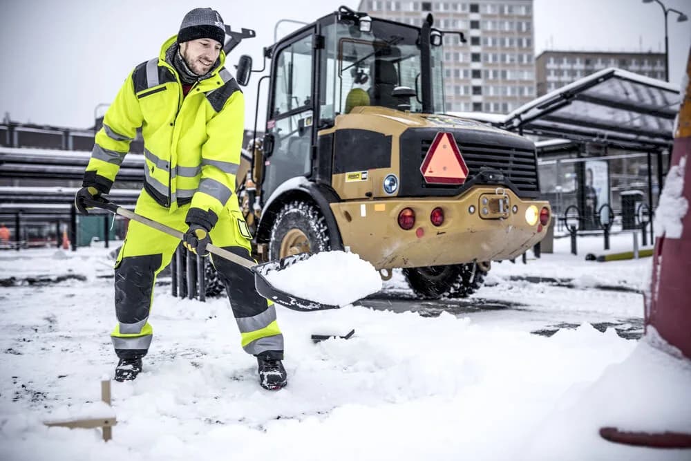 Jobman Jobman - 1346 Hi-Vis Winter Jacket Star